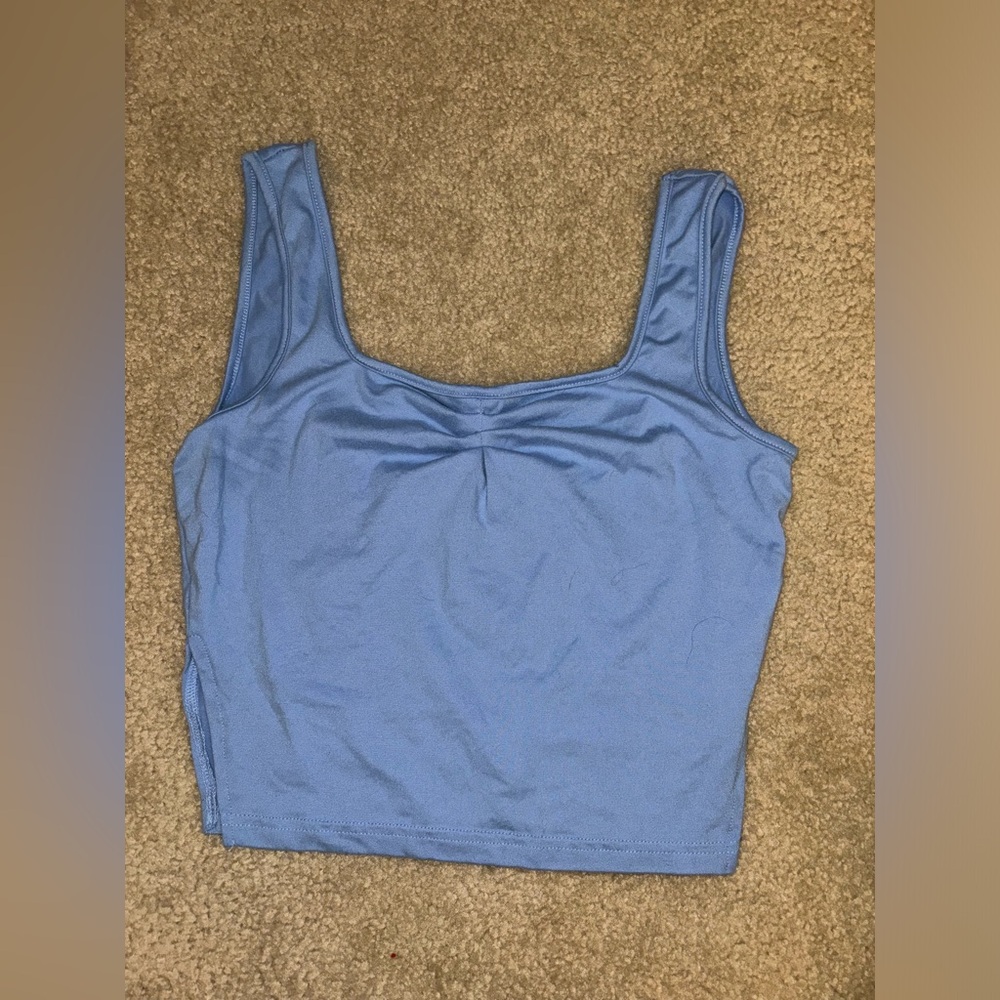 Sweetheart blue cropped top size medium